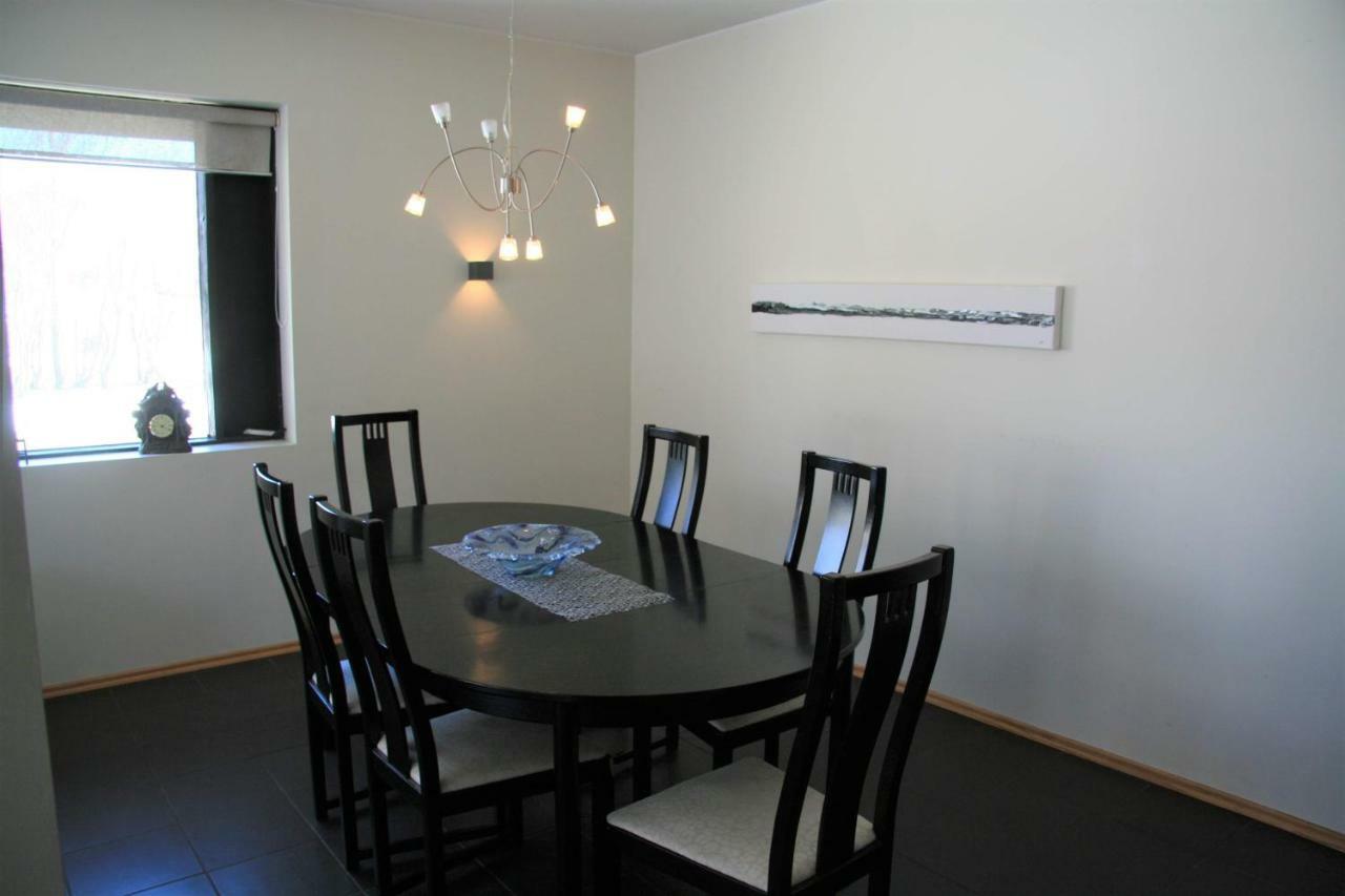 Guesthouse Dalbaer Fludir Luaran gambar