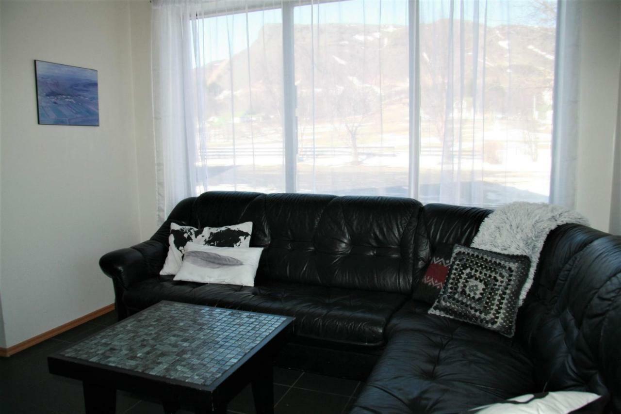Guesthouse Dalbaer Fludir Luaran gambar