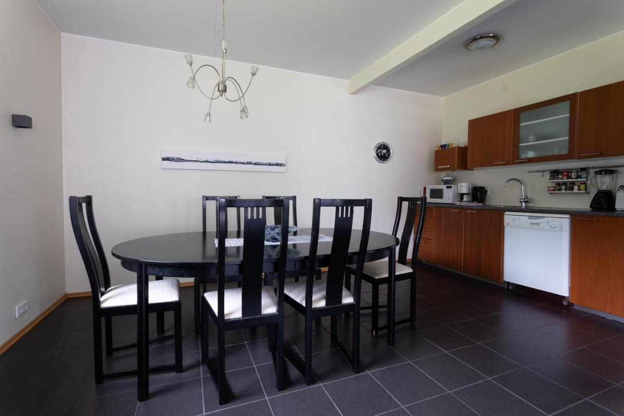 Guesthouse Dalbaer Fludir Luaran gambar